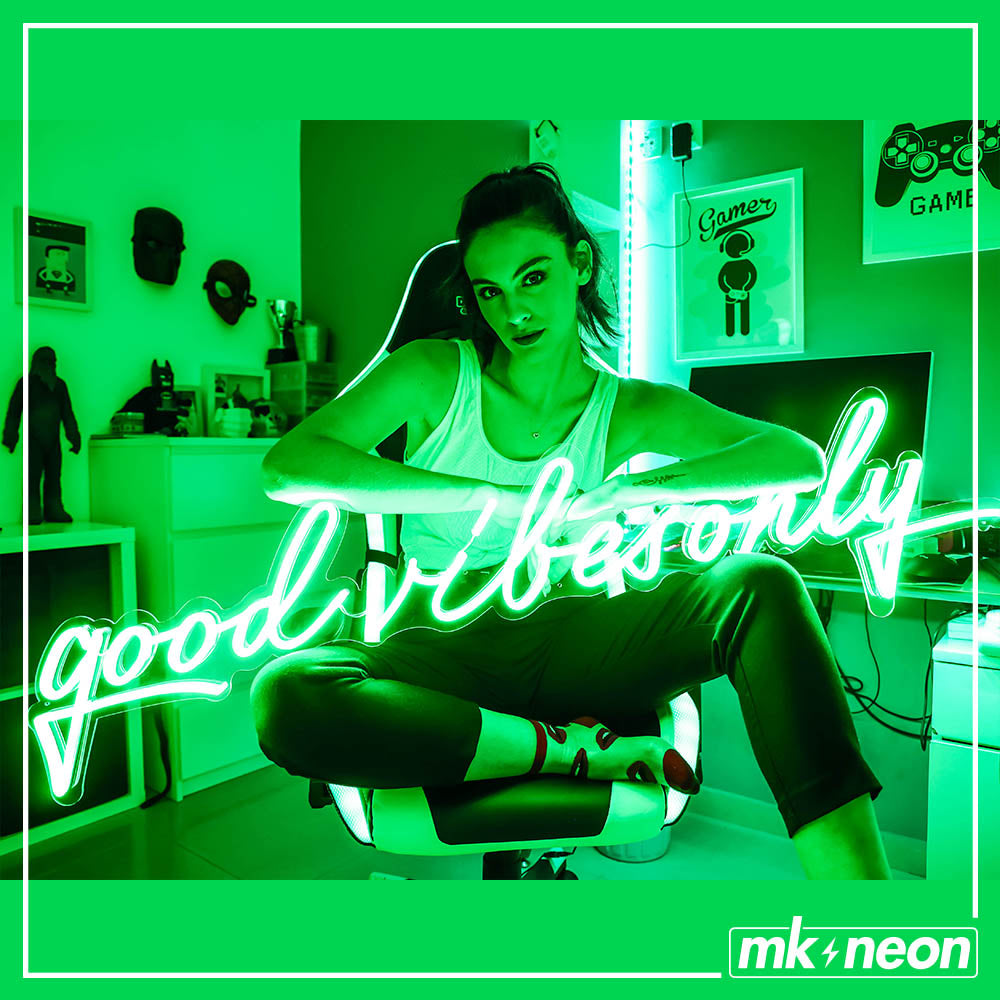 Good Vibes Only - LED Neon Sign